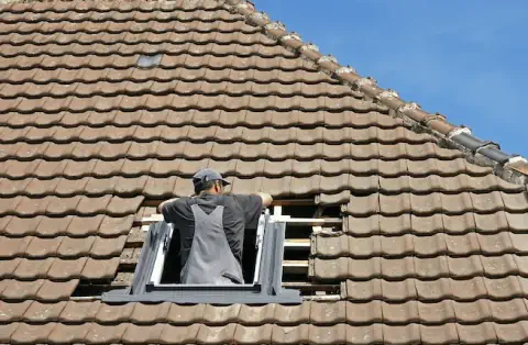 Pose de velux - Saint-Pierre-la-Cour